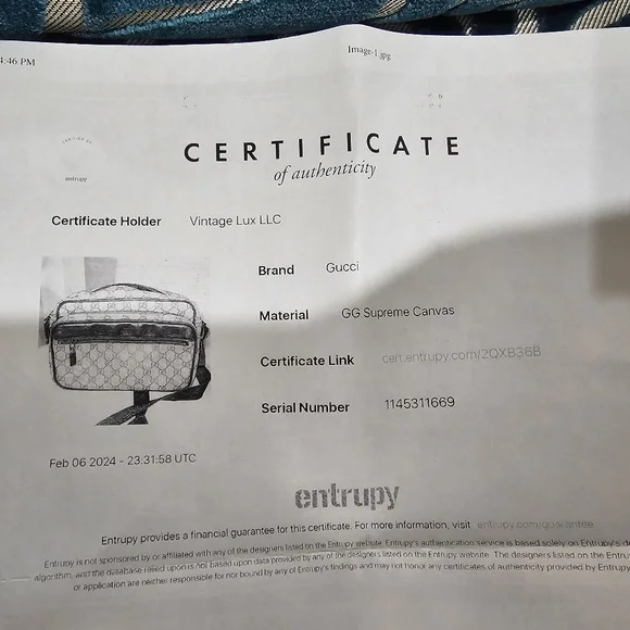 Authentic Vintage Gucci GG Crossbody - Picture 2 of 14